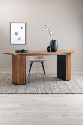 Produktbild von Venture Home Tisch Bianca Walnuss