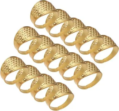 Produktbild von Famanu Fingerhut Schutzring - Verstellbarer Kupferring - 14 Stück - Goldfarben