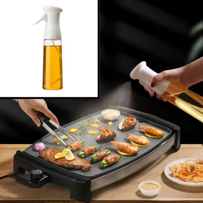 Productafbeelding van Olijfolie Sprayer - Oliefles met Verstuiver - Afvallen - Voor Gezond Bakken en Koken - Kook Bakspray - 320ML - Wit