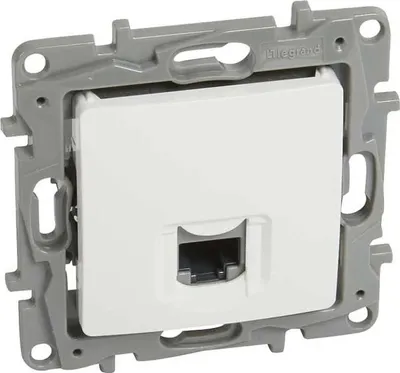 Obrázok produktu pre Dtov zsuvka 1xRJ45 Cat.6 UTP LEGRAND NILOE 764573 biela