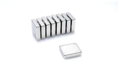 Zdjęcie produktu dla Magnes Neodymowy Płytkowy 20x18x5 mm N38 komplet 10 sztuk