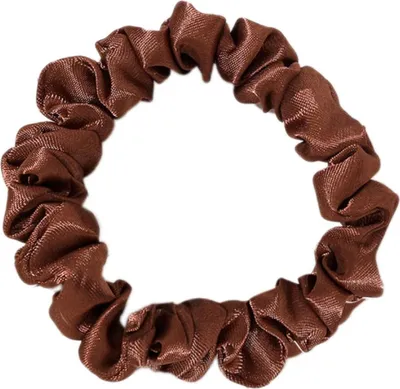 Produktbild von Faltiges Satin-Haargummi – Minimalistisch Braun