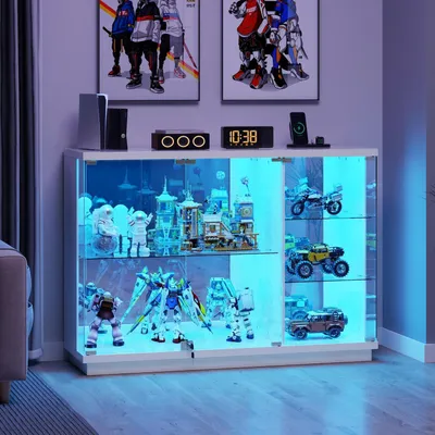 Image de Vitrine éclairée par LED et équipée d'un système de détection de mouvement, meuble bas laqué brillant avec portes en verre verrouillables, modèle C, dimensions : 120 cm de largeur x 38 cm de profondeur x 85 cm de hauteur, couleur : blanc