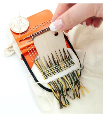 Produktbild von Kleines Webwerkzeug für die Reparatur von Socken und Kleidung
