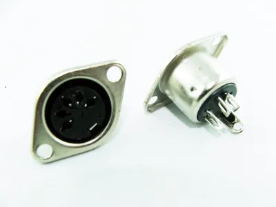 Immagine prodotto di Connettore DIN a 5 pin per alloggiamento