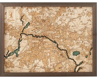 Produktbild von 3D Holz Wandbild Berlin Stadtkarte, mehrschichtig, Holzfarben mit grünen Akzenten, 34x8 cm