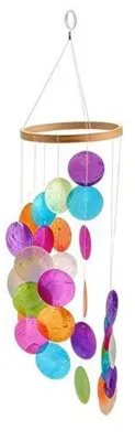 Image de Mobile à vent en coquillages colorés, 54 cm. Fabriqué à la main, idéal pour le jardin et la maison