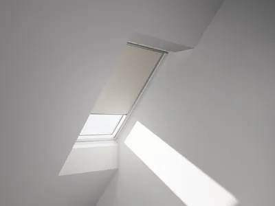 Obrázok produktu pre VELUX Zatemňovacia roleta na strešné okno béžová DKL C02 1085S