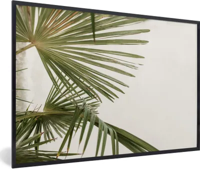 Produktbild von MuchoWow® Gerahmtes Poster Palme - Blätter - Grün 60x40 cm - Poster mit Schwarzem Bilderrahmen Wandposter Rahmen Foto Bilder - Printing - Wanddeko Schlafzimmer
