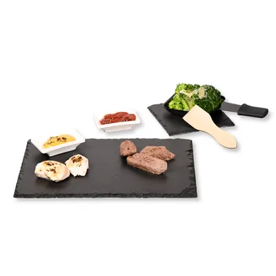 Produktbild von KESPER Raclette-Set 10-tlg., Schiefer, naturbelassener Rand, 38141, inkl. 2 Schieferplatten, 4 Dipschalen, 2 Pfännchen-Untersetzer, 2 Spachtel
