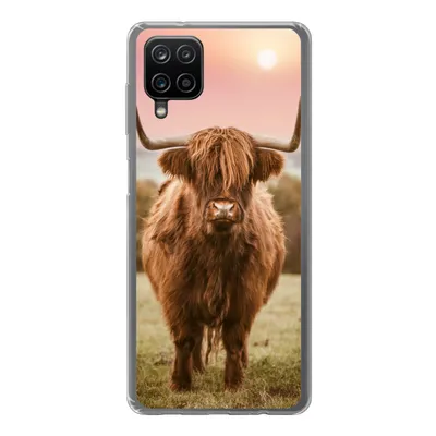 Produktbild von MuchoWow® Handyhülle Schutzhülle Hülle für Samsung Galaxy A12 Schottischer Highlander - Sonne - Himmel Silikon Softcase Handy Hülle - Bild