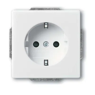 Produktbild von Busch-Jaeger Schuko Steckdosen-Einsatz mit erh. Berührungsschutz 2CKA002013A5477 23 EUCB-84