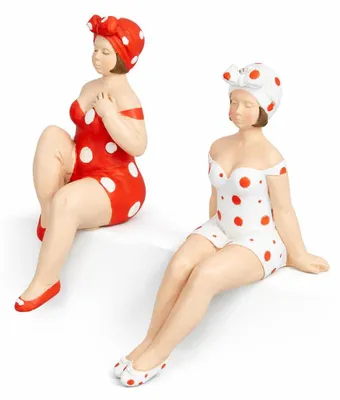 Produktbild von Gilde Kantensitzerfigur, Badenixe, "Becky", gepunktet, Kunstharz, rot, weiß, L. 12.5 cm, B. 7.5 cm, H. 7.5 cm 37056 4063387370568 2 Stück (2-fach sortiert)