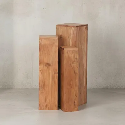Produktbild von Beistelltisch-Sets Massivholz: 3-teilig, einzigartige Maserung, ineinander verstaubar. Beige, 24x24x85 cm | Kadima Design