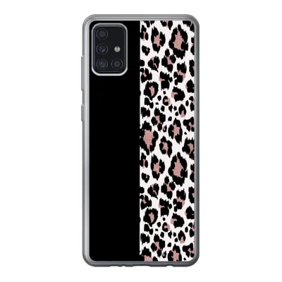 Produktbild von MuchoWow® Handyhülle Schutzhülle Hülle für Samsung Galaxy A52 5G Tiermuster - Panther - Rosa Silikon Softcase Handy Hülle - Umschlag
