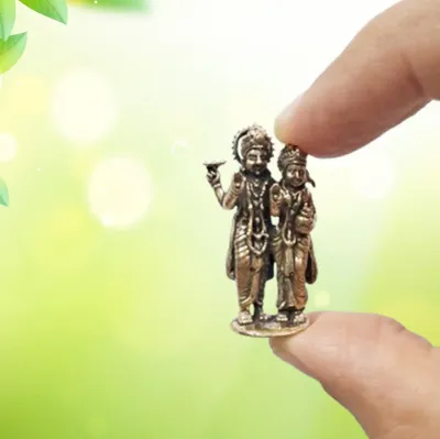 Miniatur-Messing-Idol Laxminarayan, 1,5 x 1,2 x 3 cm, goldfarben