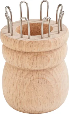 Produktbild von Strickliesel mit 8 Maschen, Höhe ca. 6 cm