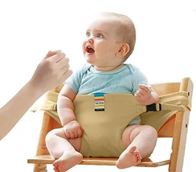 Imagen del producto de Silla infantil plegable con cinturón de seguridad para bebés