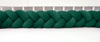Produktbild von Bettschlange geflochten Velours 400 cm – Dunkelgrün | Bettumrandung Babybett Nestchen | Letino
