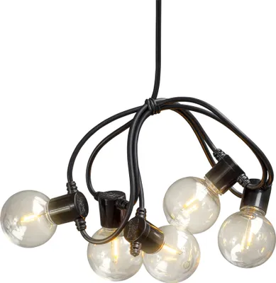 Produktbild von Konstsmide - LED Biergartenkette, runde Birnen, klar, mit 6h Timer , 10 klare Birnen / 20 bernsteinfarbene Dioden, batteriebetrieben, Außen (IP44) , schwarzes Kabel, 4 x AA 1.5V (exkl.)