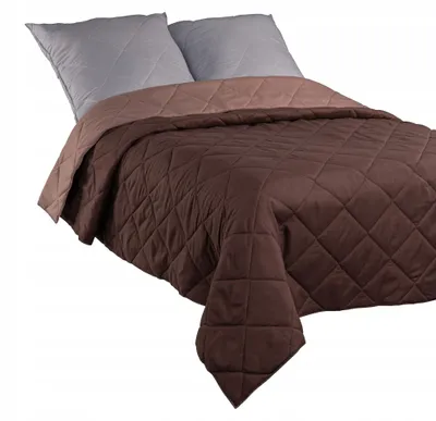 Produktbild von Polskie Tkaniny Gesteppte Wendbare Tagesdecke 220x240 Braun