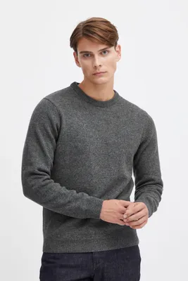 Zdjęcie produktu dla CASUAL FRIDAY CFKarl – męski sweter z dzianiny o drobnym splocie, z prążkowanym kołnierzem i mankietami, o regularnym kroju