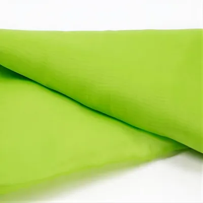 Produktbild von Voile Stoff Meterware | Breite ca. 150 cm ohne Produktionsrand Hellgrün