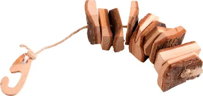 Produktbild von Karlie Knaberrinde aus Holz für Nagetiere, Naturprodukt mit Holzhaken, ca. 5 cm Kantenlänge