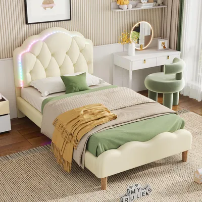 Produktbild von okwish klassisches Kinderbett 90x200 cm, gewelltes Kopfteil mit Zugpunktstangen, Polsterbett mit mehrfarbigem, farbwechselndem LED-Lichtband, mit Lattenrost, Einzelbett, PU, weiß