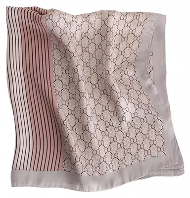 Productafbeelding van KAMEA satijnen sjaal, 70x70 cm, roze, geometrisch patroon