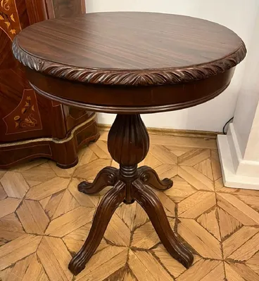Produktbild von Casa Padrino Barock Beistelltisch Dunkelbraun - Handgefertigter Massivholz Tisch im Barockstil - Barock Wohnzimmer Möbel - Edel & Prunkvoll