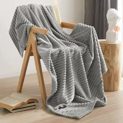Produktbild von Kuscheldecke 150x200 cm Grau Mikrofaser weich warm flauschig