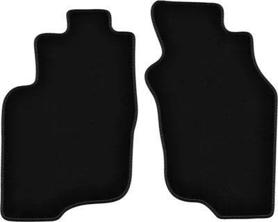 Produktbild von Wielganizator Velours-Autoteppiche vorne – passend für Mitsubishi Space Star (Minivan, Bj. 1999-2005) – schwarz, passgenau, mit Befestigungen set 2 Stk.