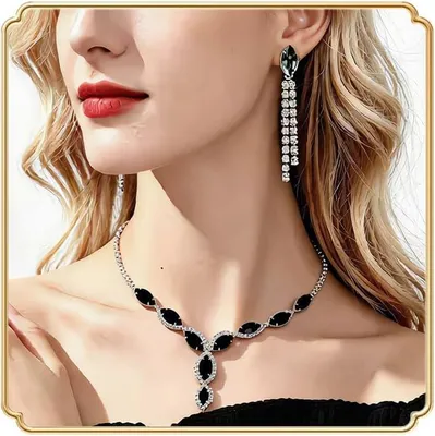 Productafbeelding van Sieradenset, kristallen, ketting met hanger en oorbellen, geschikt voor bruiloften