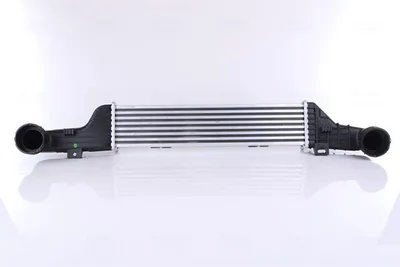 Produktbild von NISSENS 96784 Ladeluftkühler LLK passend für MERCEDES-BENZ E-Klasse Limousine (W210) Turbo Intercooler
