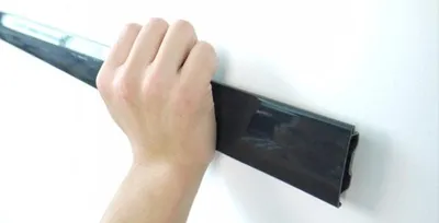 Produktbild von KENOVO Wandmontageschiene Werkzeugschiene 120cm Aufbewahrung Ordnung