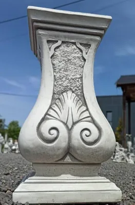 Image de Casa Padrino Baroque Déco Jardin Colonne Grise H. 63 cm - Décoration de jardin de style baroque
