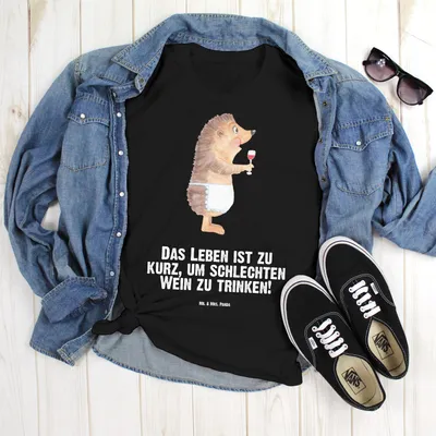 Produktbild von Mr. & Mrs. Panda Größe L T-Shirt Igel Wein - Schwarz - Geschenk, Weißwein, Weinglas, Lustige Sprüche, Weinliebhaber, Tshirt, Shirt, mit Spruch, Rotwein