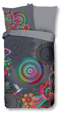 Produktbild von Traumschloss Comfort Flanell Bettwäsche - Finna - bunte Mandalas mit Vogel und Blumen, grau 135 x 200 cm bunte Mandalas auf grauem Hintergrund