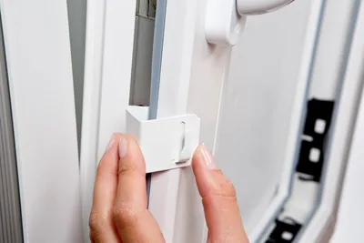 Fensterhaken für Gardinenstangen, 2 Stück, weiß, 15-20 mm
