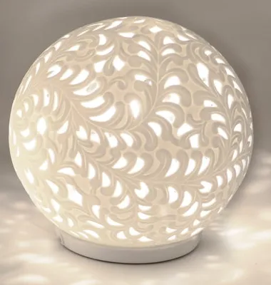 Zdjęcie produktu dla Lampa kulista „Harmonie Romantik”, 24 cm, kremowa