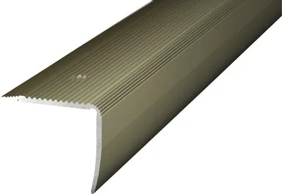Produktbild von Prinz Treppenkantenprofil Alu Edelstahl matt gelocht 35 x 30 x 1000 mm