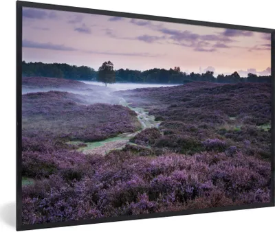 Produktbild von MuchoWow® Gerahmtes Poster Nebel im Heidekraut 90x60 cm - Poster mit Schwarzem Bilderrahmen Wandposter Rahmen Foto Bilder - Fotorahmen - Foto-Plakat
