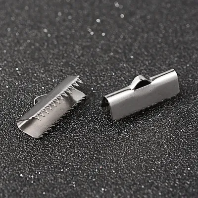Produktbild von 20 Endstücke Bandklemmen Klemmbleche Kappen f Bänder, flach, Größenwahl Farbwahl, Farbe:silber, Größe:20x7mm