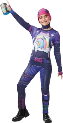 Kind im originalen Fortnite Brite Bomber Kostüm mit violett-pinkem Overall, Haube und Chug Jug Getränkehalter – detailreiche Lizenzverkleidung für Gaming-Fans.
