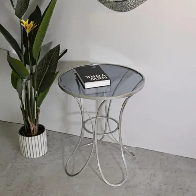 Obrázok produktu pre Príručný stolík zo strieborného kovu ø 56x68 cm