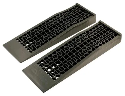 Image de Rampes de chargement en plastique de faible hauteur, capacité de 5 tonnes, quantité : 2