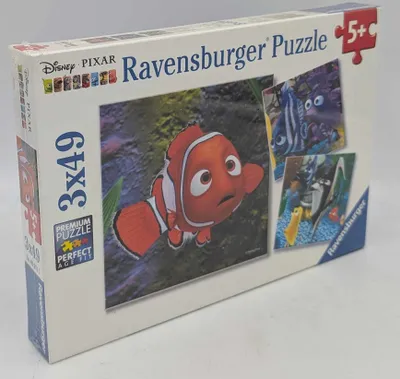 Image de Disney Finding Nemo - Dans l'aquarium (3 X 49 PC Puzzles)
