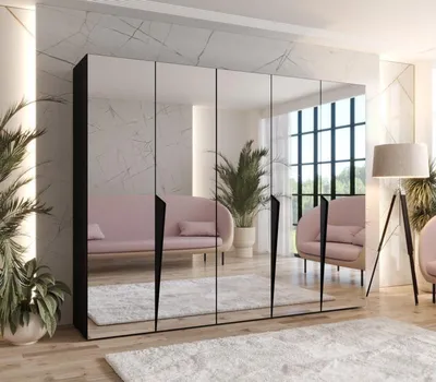Obrázek produktu pro Široká šatní skříň 250 cm SORAYA 3 se zrcadlem - černá / černé úchyty