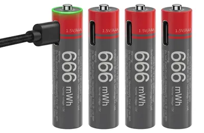 Obrázok produktu pre Áno, 4 kusy batérií AA, lítiové, 440 mAh, 1,5 V, 666 mWh, nabíjateľné cez USB-C, čierne / červené